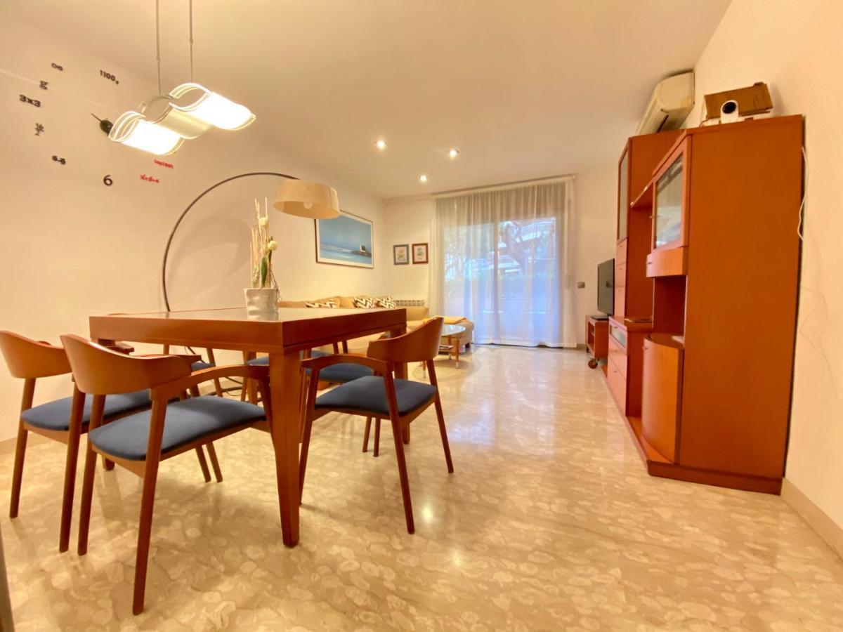 Apartment Rambla Tarragona Free Parking Buitenkant foto