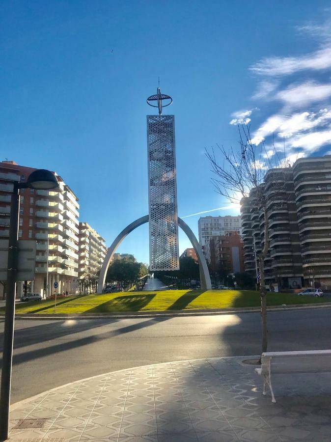 Apartment Rambla Tarragona Free Parking Buitenkant foto